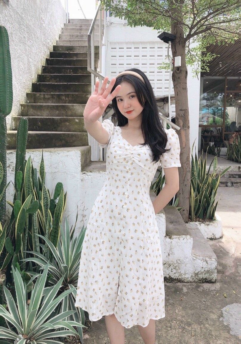 Váy hoa nhí cổ vuông tay bồng Chất  Quỳnh Nguyễn Store  Facebook