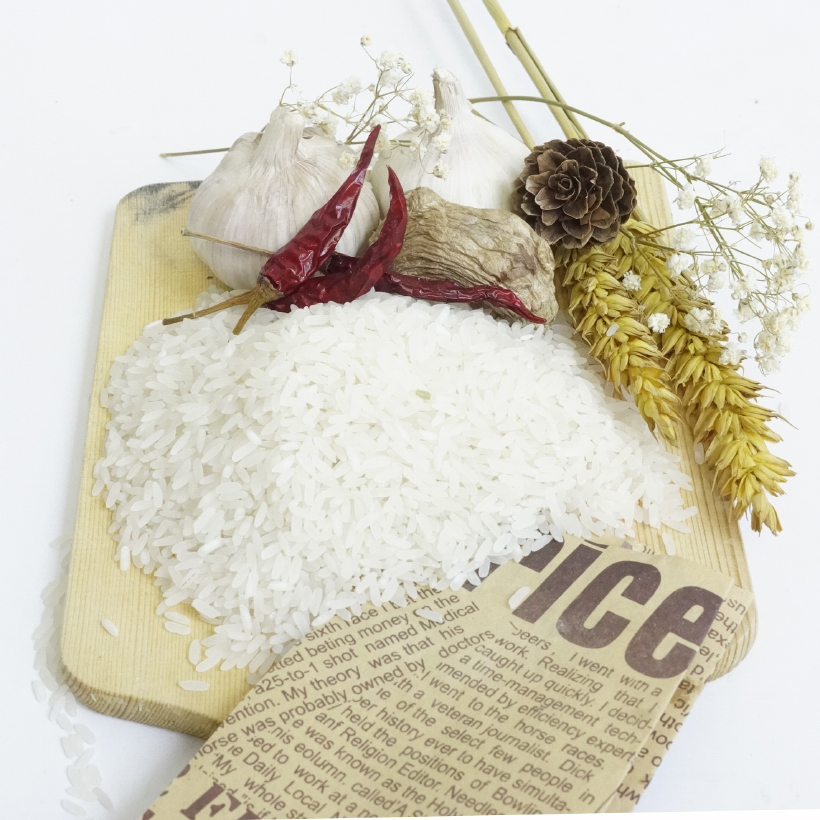 [HCM]Gạo sạch còn cám GUfoods (ngọt - mềm - thơm) (1kg)